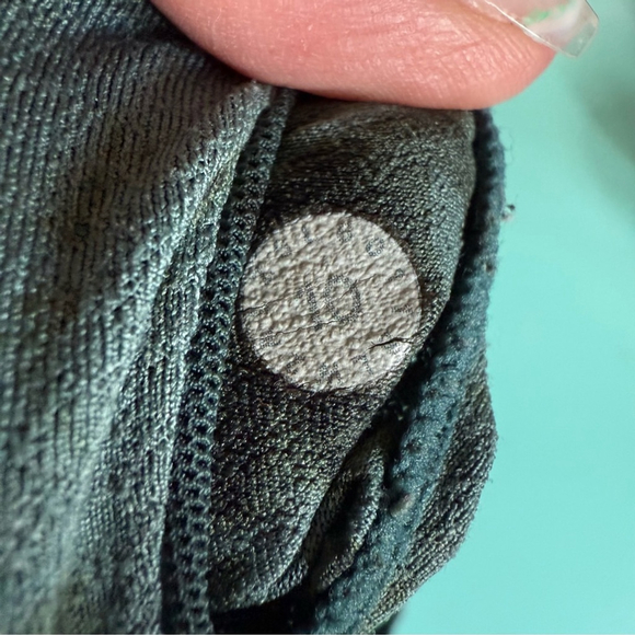 Lululemon Athletica Black and Green Sports Bra - Picture 3 of 6